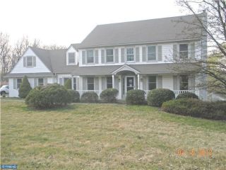 Foreclosed Home - 12 PENNS GREENE DR, 19390
