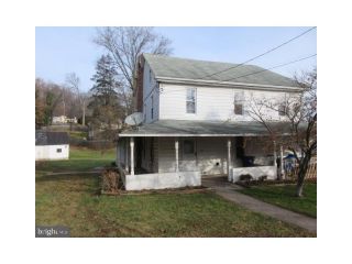Foreclosed Home - 476 Adamstown Rd, 19501