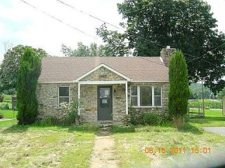 Foreclosed Home - 208 OLD WEST PENN AVE, 19565