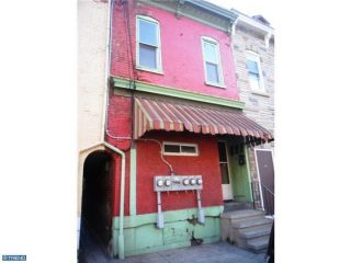 Foreclosed Home - 439 SCHUYLKILL AVE, 19601
