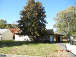 Foreclosed Home - 23 W CLAIRMONT DR, 19702