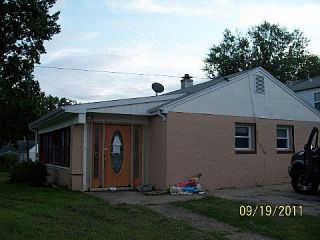 Foreclosed Home - 300 WALNUT AVE, 19804