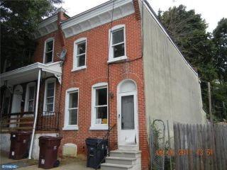 Foreclosed Home - 1301 W 5TH ST, 19805