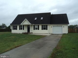 Foreclosed Home - 20 LOTT CT, 19943