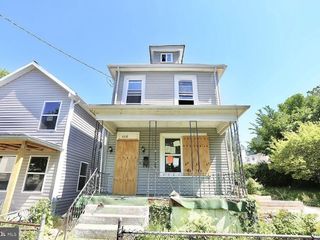Foreclosed Home - 5318 GAY ST NE, 20019