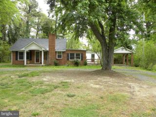 Foreclosed Home - 24540 MERVELL DEAN RD, 20636
