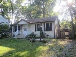 Foreclosed Home - 5409 Chesapeake Ave, 20685