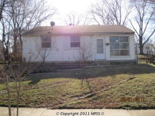 Foreclosed Home - 7925 GLENARDEN PKWY, 20706