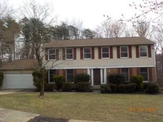 Foreclosed Home - 9911 Breezy Knoll Ct, 20706