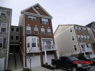 Foreclosed Home - 3426 CARRIAGE WALK CT # 13, 20724