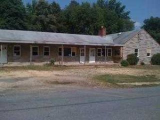 Foreclosed Home - 8000 BELLEFONTE LN, 20735