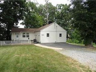 Foreclosed Home - 5800 CRESTWOOD PL, 20737