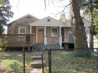 Foreclosed Home - 1402 EARLY OAKS LN, 20743