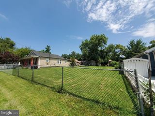 Foreclosed Home - 809 EASTERN AVE, 20743