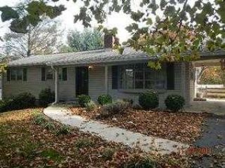 Foreclosed Home - 17861 BOWIE MILL RD, 20855