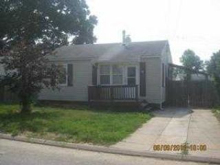 Foreclosed Home - 14 CHESAPEAKE CT, 21001