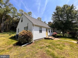 Foreclosed Home - 828 CLIFTON AVE, 21012