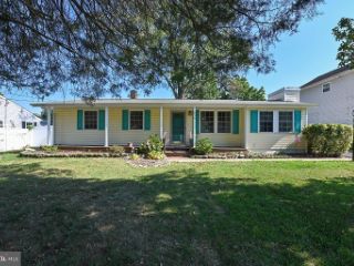 Foreclosed Home - 859 SEVERN AVE, 21037