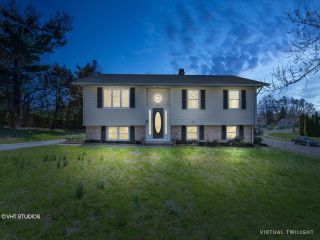Foreclosed Home - 1901 Hanson Road, 21040