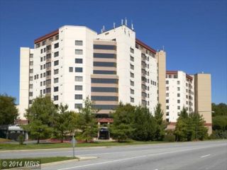 Foreclosed Home - 10001 Windstream Dr # 1, 21044