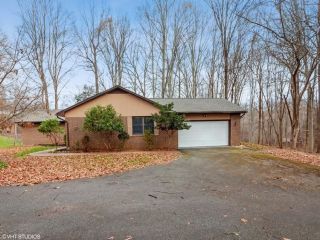 Foreclosed Home - 2303 SHADED BROOK DR, 21117
