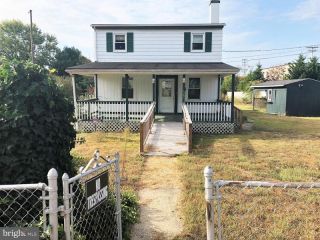 Foreclosed Home - 1201 Rock Hill Rd, 21122