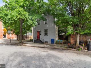 Foreclosed Home - 583 ORCHARD ST, 21201
