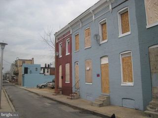 Foreclosed Home - 613 N BRADFORD ST, 21205