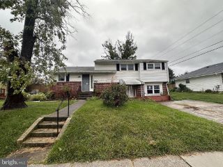 Foreclosed Home - 3404 CROYDON RD, 21207