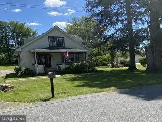 Foreclosed Home - 121 NELSON RD, 21208