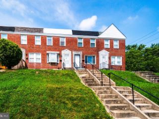 Foreclosed Home - 3605 DUDLEY AVE, 21213