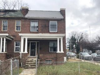Foreclosed Home - 4101 Park Heights Avenue, 21215