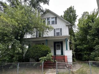 Foreclosed Home - 3909 W COLD SPRING LN, 21215