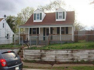 Foreclosed Home - 5 RIDGEMOOR RD, 21221