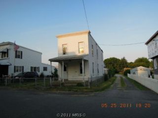Foreclosed Home - 1811 EAST AVE, 21222