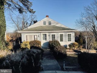 Foreclosed Home - 208 Elizabeth Ave, 21225