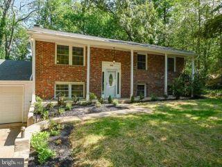 Foreclosed Home - 1042 LAKE CLAIRE DR, 21409