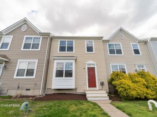 Foreclosed Home - 337 Creekside Commons Ct Unit 27, 21666