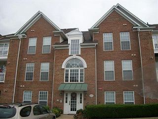 Foreclosed Home - 2509 COACH HOUSE WAY APT 1D, 21702