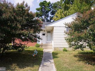 Foreclosed Home - 912 ROGER ST, 21804