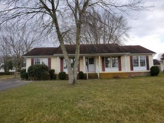 Foreclosed Home - 405 West St, 21811