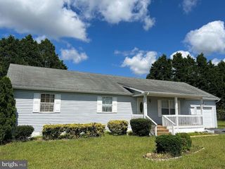 Foreclosed Home - 402 YORKSHIRE CT, 21826
