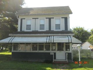 Foreclosed Home - 220 E FEDERAL ST, 21863