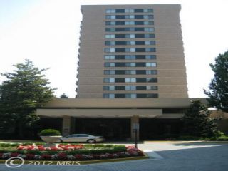 Foreclosed Home - 3709 S George Mason Dr Apt 12, 22041