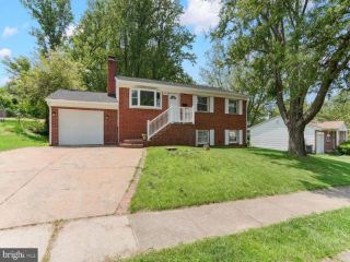 Foreclosed Home - 13102 KUMAR RD, 22193