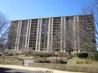 Foreclosed Home - 4500 S FOUR MILE RUN DR APT 611, 22204