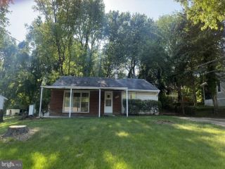 Foreclosed Home - 4408 ROUNDHILL RD, 22310