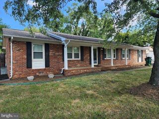 Foreclosed Home - 500 FERRY RD, 22405