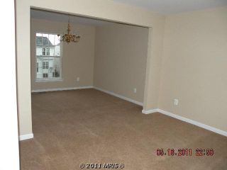 Foreclosed Home - List 100068036