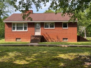 Foreclosed Home - 8017A OLD PLANK RD, 22407
